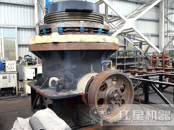 圓錐破碎機(jī)結(jié)構(gòu)